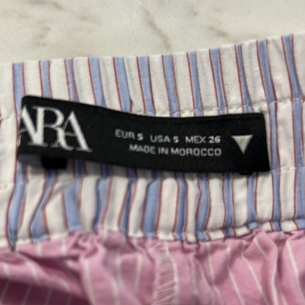 ZARA Striped Shorts Pink White Blue Elastic Waist Pockets‎ Casual Summer - Picture 6 of 8